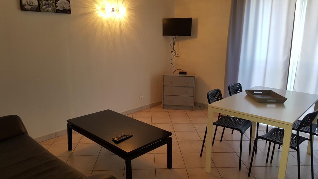 Appart'Hotel Residella Aubagne Gémenos Exterior foto