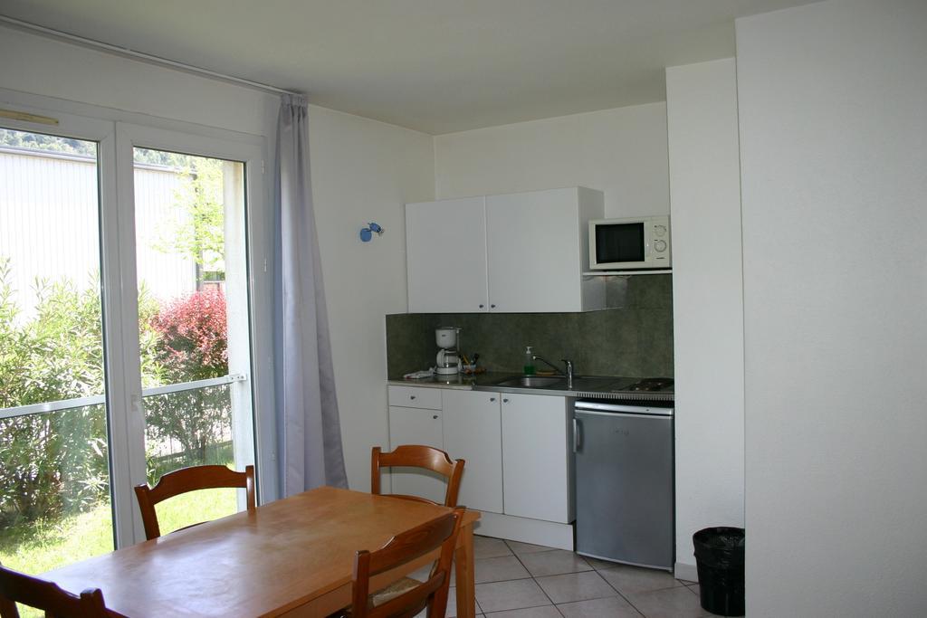 Appart'Hotel Residella Aubagne Gémenos Quarto foto