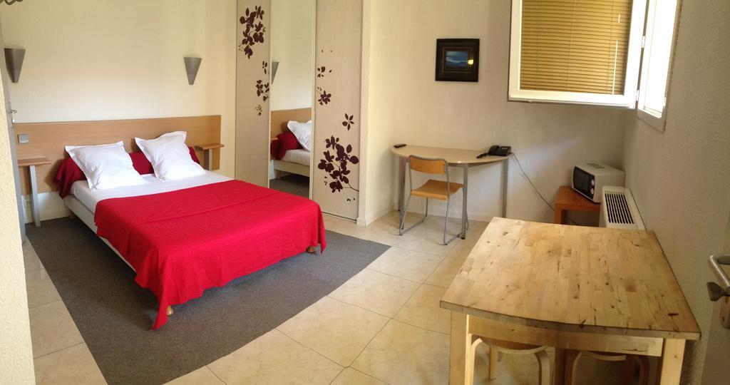 Appart'Hotel Residella Aubagne Gémenos Quarto foto